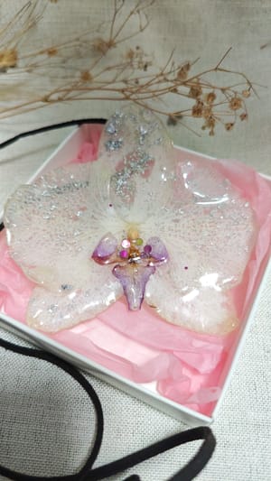 🌸 Grația Exotică: Set Bijuterii cu Orhidee Naturale (3-în-1) - Thumbnail 3